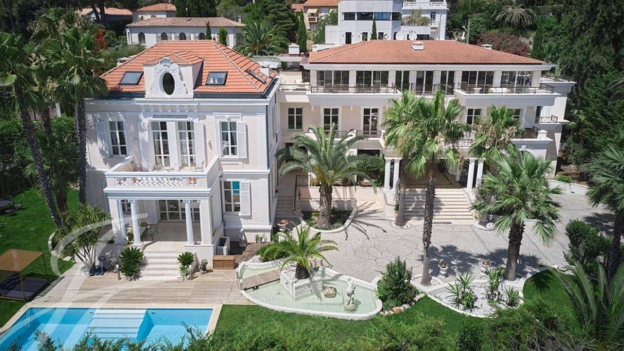 Projects - House Projects - Villa Cannes 21829 Sq.ft. - A photo  9